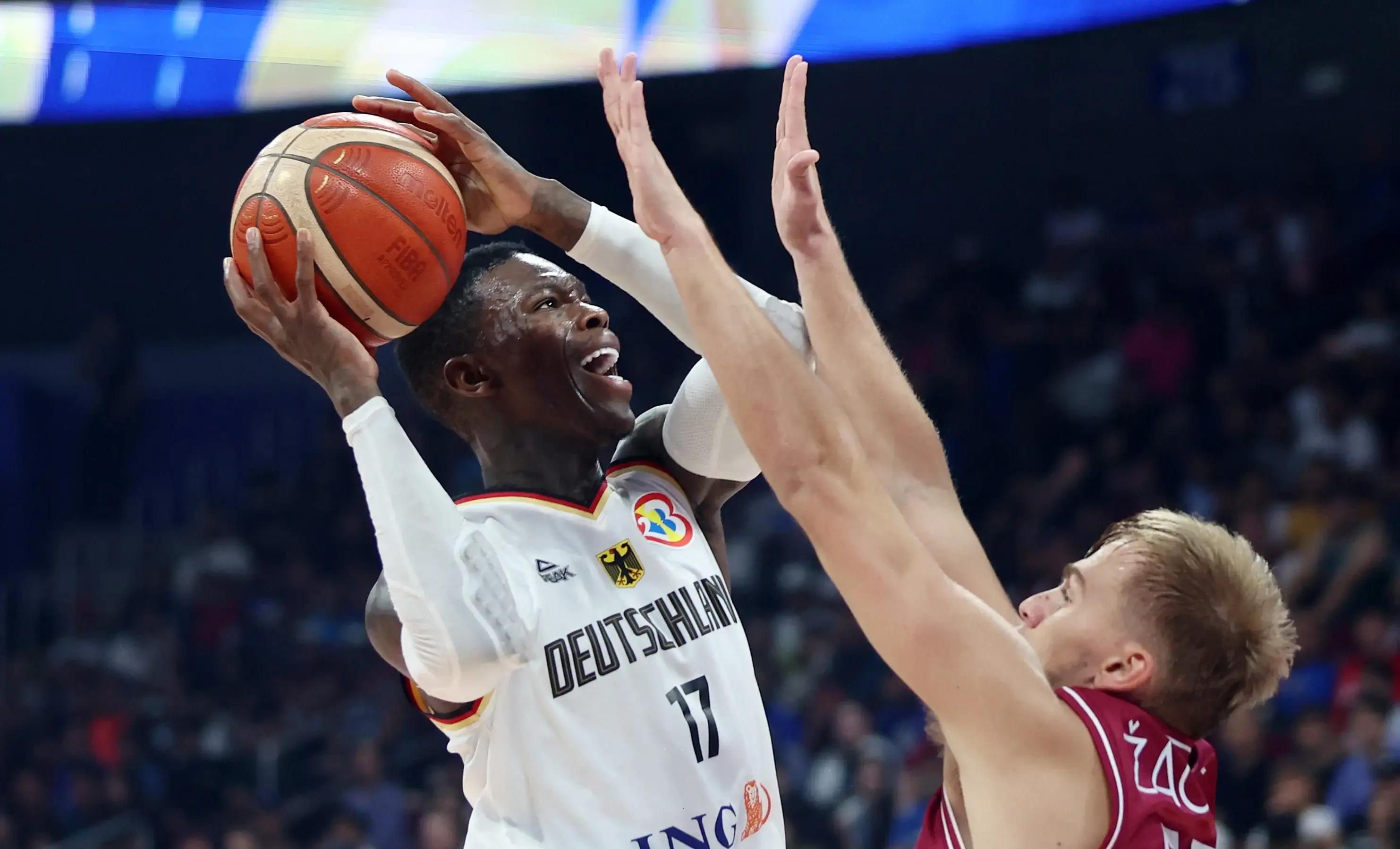 包含欧篮联清晨再迎强敌，圣安东尼奥马刺更衣室发声，主帅态度：赛场秩序良好，球队文化再被提及的词条