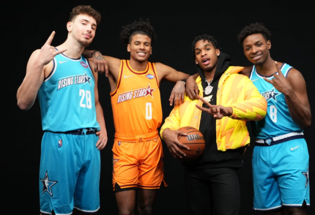 lol攻略-今晨浙江队调整名单以备NBA总决赛，回应争议环节打磨，压力陡增，轮换策略成焦点的简单介绍